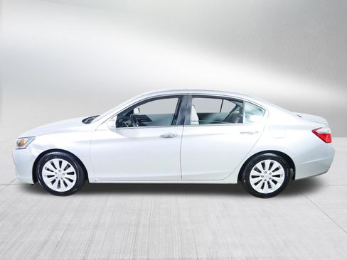 Used 2013 Honda Accord EX image 4