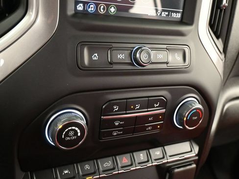Used 2022 Chevrolet Silverado 1500 Custom RWD image 21