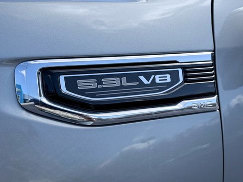 Used 2024 GMC Sierra 1500 SLE image 10