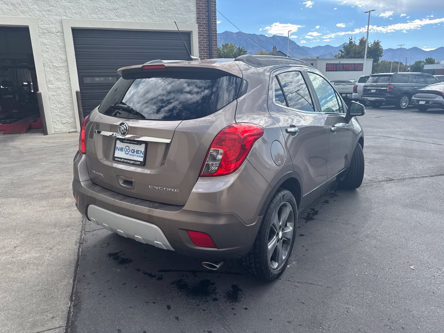 Used 2014 Buick Encore FWD image 8