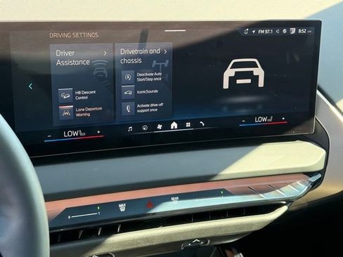 Used 2025 BMW X3 xDrive30i image 21