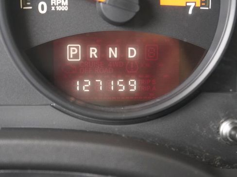 Used 2016 Jeep Patriot High Altitude FWD image 18