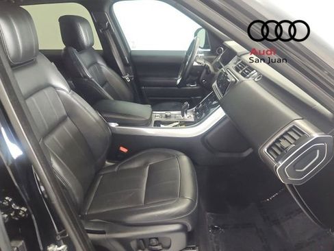 Used 2020 Land Rover Range Rover Sport HSE AWD/4WD image 30