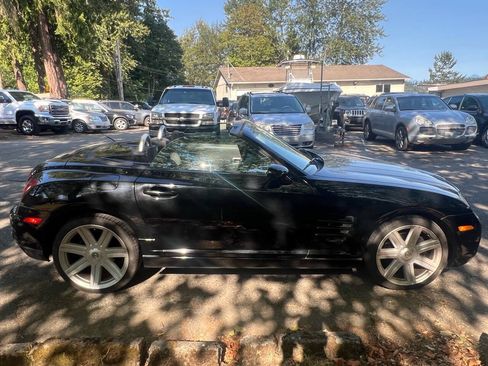 Used 2005 Chrysler Crossfire Convertible RWD image 31