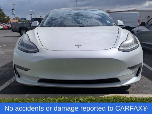 Used 2019 Tesla Model 3 RWD image 2
