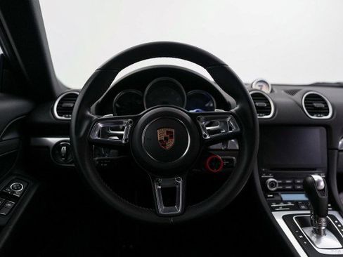 Used 2019 Porsche 718 Cayman S image 23