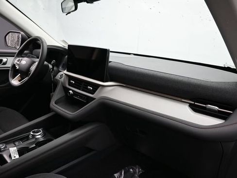 New 2026 Ford Explorer Active RWD image 39