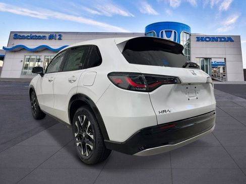 New 2027 Honda HR-V EX-L image 3