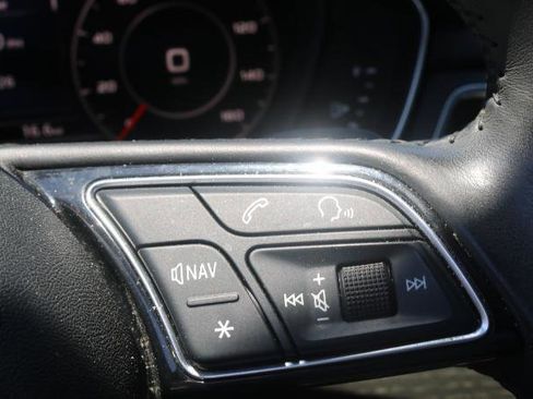 Used 2018 Audi A4 2.0T Ultra Premium Plus w/ Premium Plus Package FWD image 10