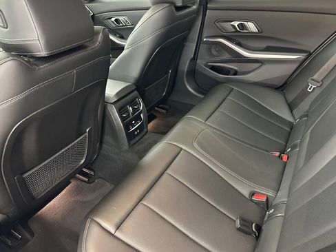 Used 2022 BMW 330i Sedan w/ Driving Assistance Package image 26