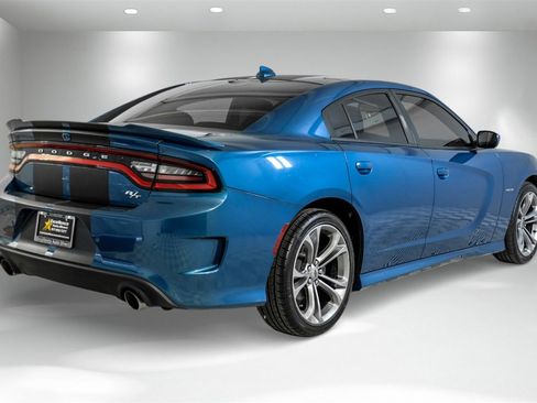 Used 2020 Dodge Charger R/T w/ Navigation & Travel Group image 6