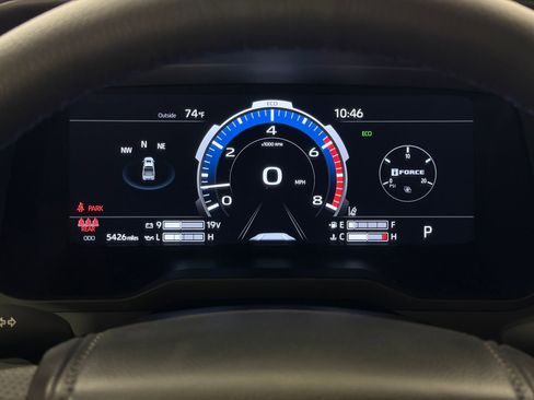 Used 2026 Toyota Tundra Platinum image 21