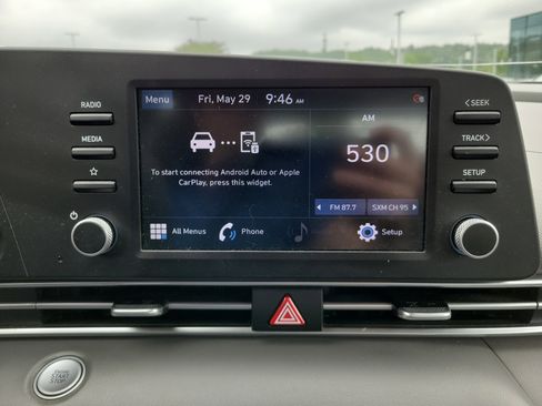 Used 2021 Hyundai Elantra SEL FWD image 8