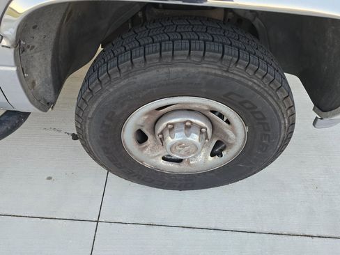 Used 1998 Dodge Ram 2500 Truck 2WD Quad Cab image 9