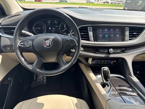Certified 2021 Buick Enclave Premium w/ Sun and Sites Package AWD/4WD image 20