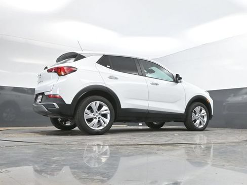 Used 2025 Buick Encore GX Preferred AWD/4WD image 45