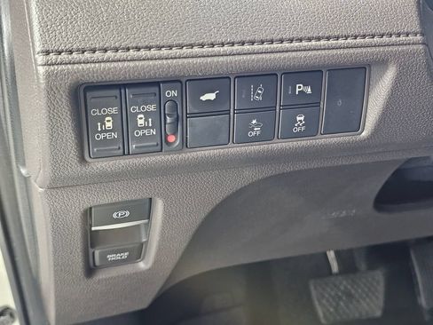 Used 2019 Honda Odyssey Touring image 26