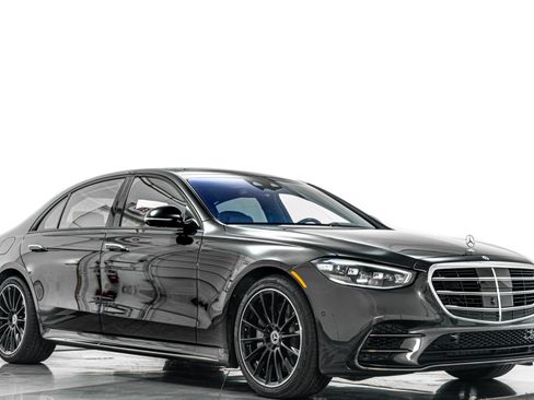 Used 2024 Mercedes-Benz S 580 4MATIC Sedan image 32