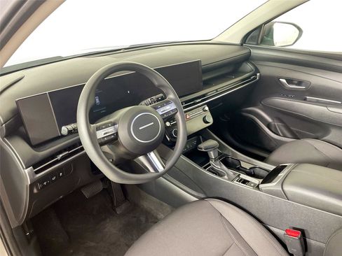 Used 2025 Hyundai Tucson SEL image 22