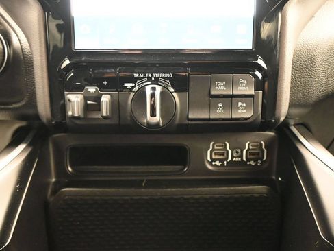 Used 2022 RAM 1500 Lone Star AWD/4WD image 20