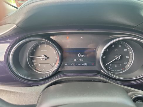 Used 2022 Buick Encore GX Select AWD/4WD image 22