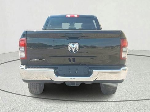 Used 2024 RAM 2500 Big Horn AWD/4WD image 12