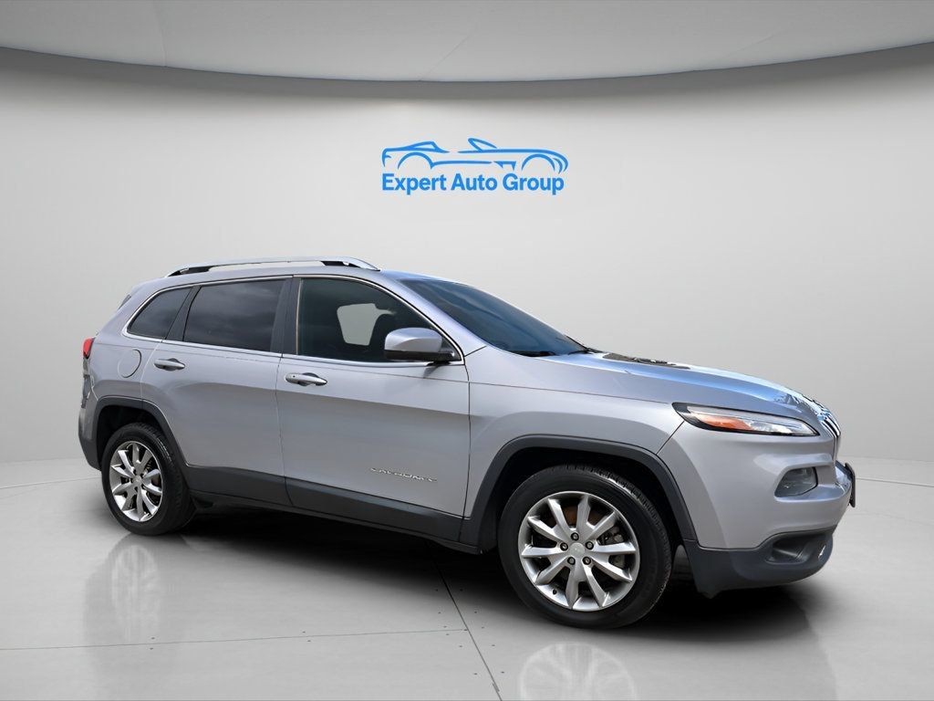 Used 2018 Jeep Cherokee Limited FWD image 1