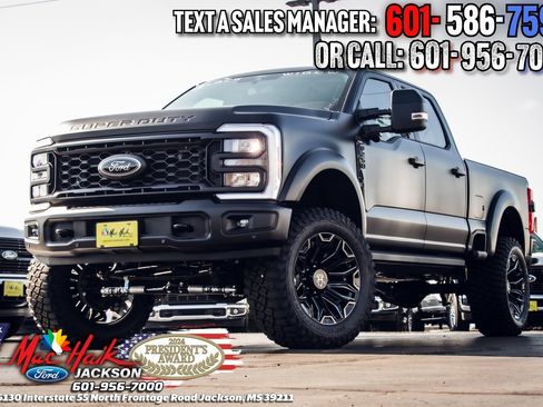 New 2026 Ford F250 Lariat w/ Black Appearance Package image 24
