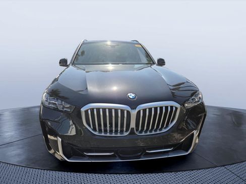Used 2026 BMW X5 sDrive40i w/ Premium Package RWD image 2
