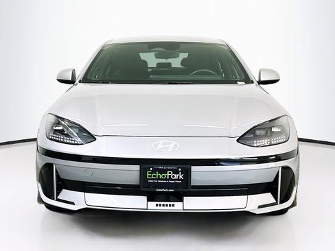 Used 2024 Hyundai Ioniq 6 SE AWD/4WD image 2
