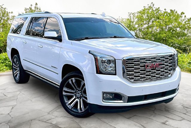 Used 2019 GMC Yukon XL Denali w/ Denali Ultimate Package RWD image 10