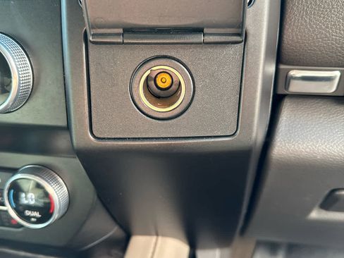 Used 2021 Ford Expedition Limited image 59