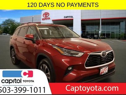 Used 2022 Toyota Highlander XLE