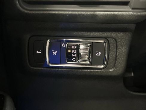 Used 2022 Lincoln Corsair AWD w/ Premium Package image 26