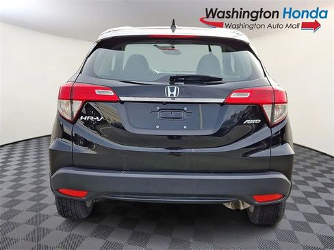 Certified 2019 Honda HR-V LX image 5