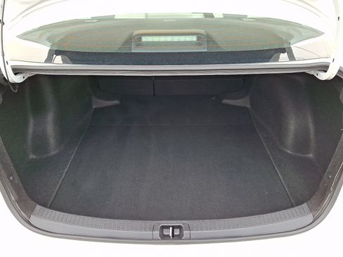 Used 2024 Toyota Corolla LE FWD image 28