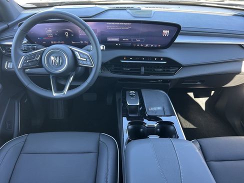 New 2026 Buick Enclave Preferred image 2