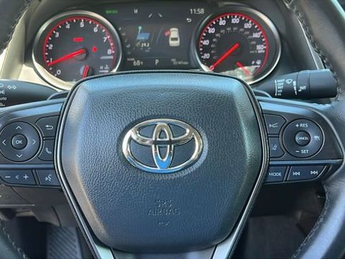 Used 2024 Toyota Camry XSE FWD image 11