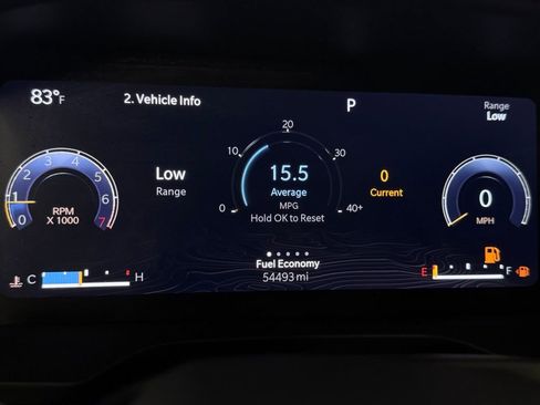 Used 2023 Jeep Grand Cherokee L Laredo image 25