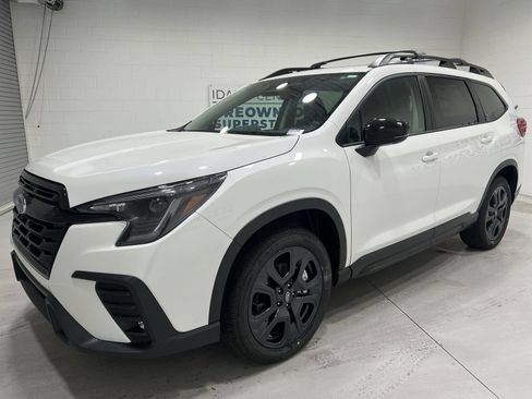 Certified 2025 Subaru Ascent Bronze Edition AWD/4WD image 4