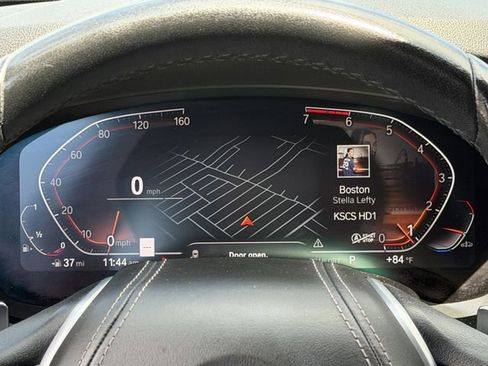 Used 2023 BMW 530i w/ Premium Package RWD image 15