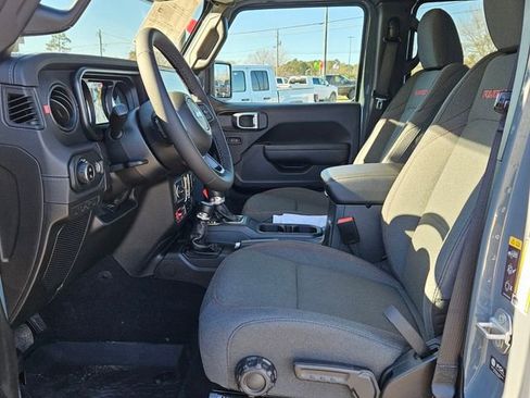 New 2026 Jeep Gladiator Rubicon w/ Safety Group image 3