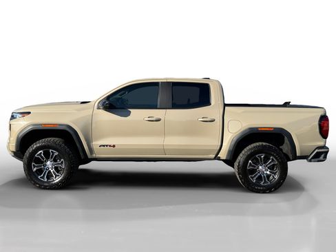 Used 2023 GMC Canyon AT4 w/ Technology Package image 2