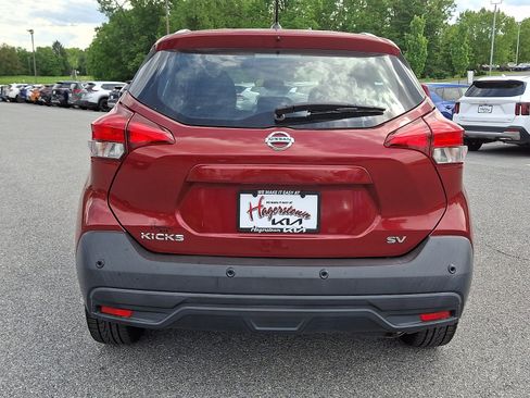 Used 2020 Nissan Kicks SV FWD image 5