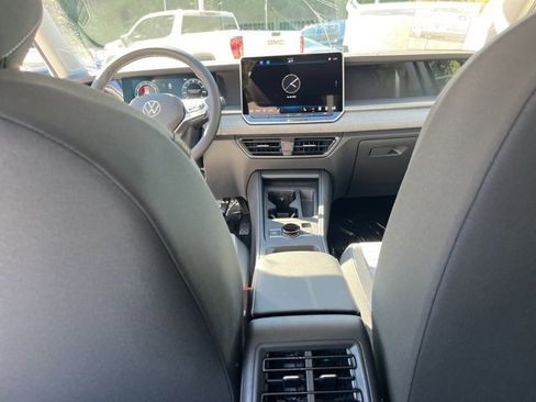 New 2025 Volkswagen Tiguan S image 16