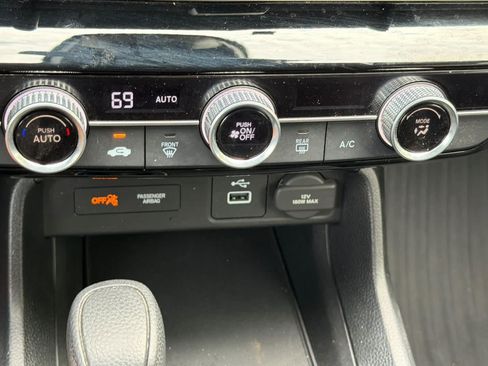 Used 2023 Honda Civic LX image 21