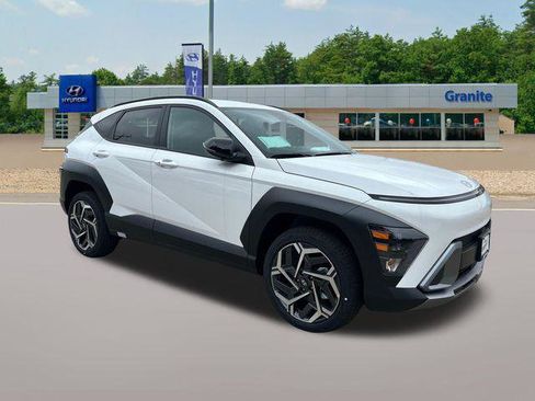 New 2026 Hyundai Kona SEL Premium AWD/4WD image 3