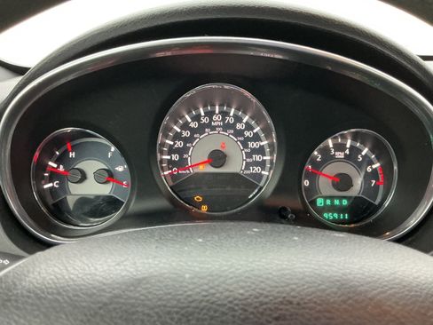 Used 2014 Chrysler 200 LX FWD image 13