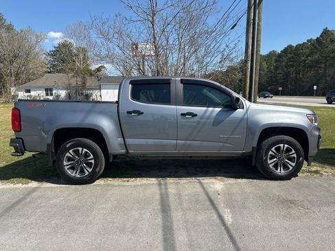 Used 2021 Chevrolet Colorado Z71 w/ Safety Package image 6