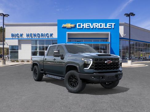 New 2026 Chevrolet Silverado 2500 ZR2 w/ ZR2 Bison Edition AWD/4WD image 2